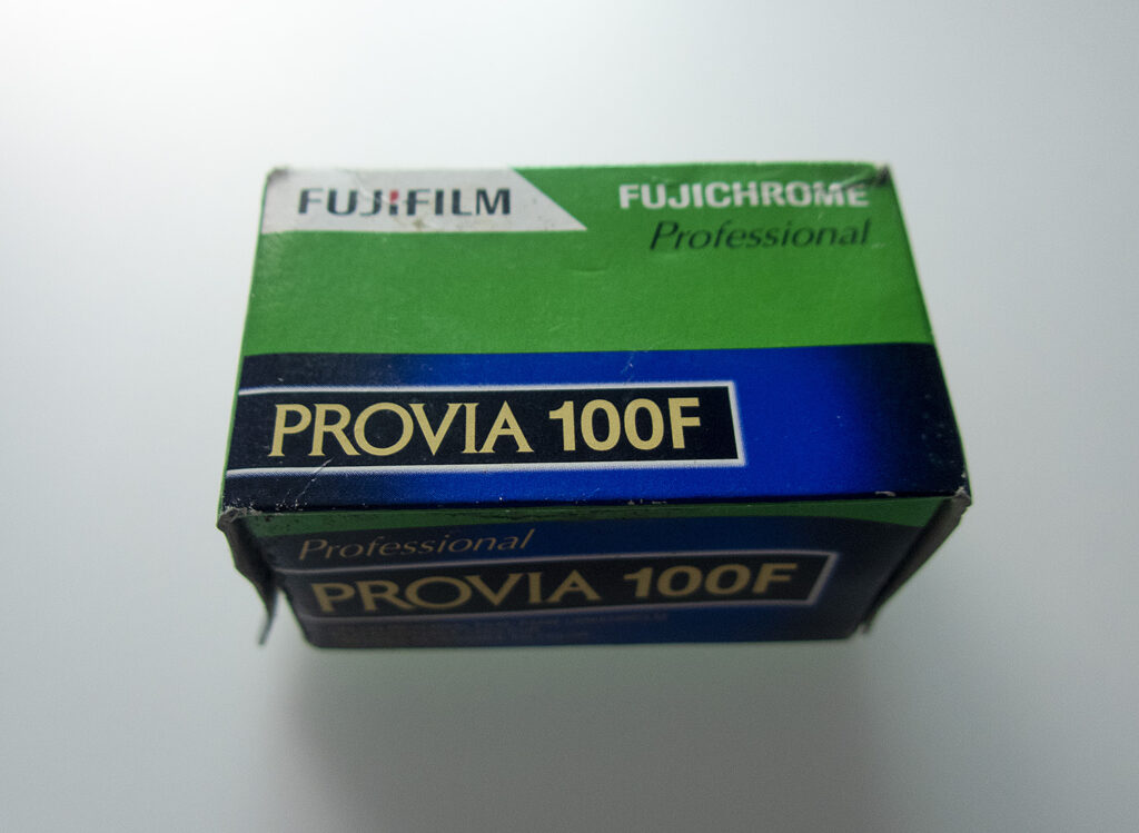 Film carton Fuji Provia 100